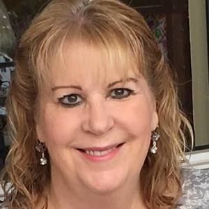 Meet your Posher, Ginni